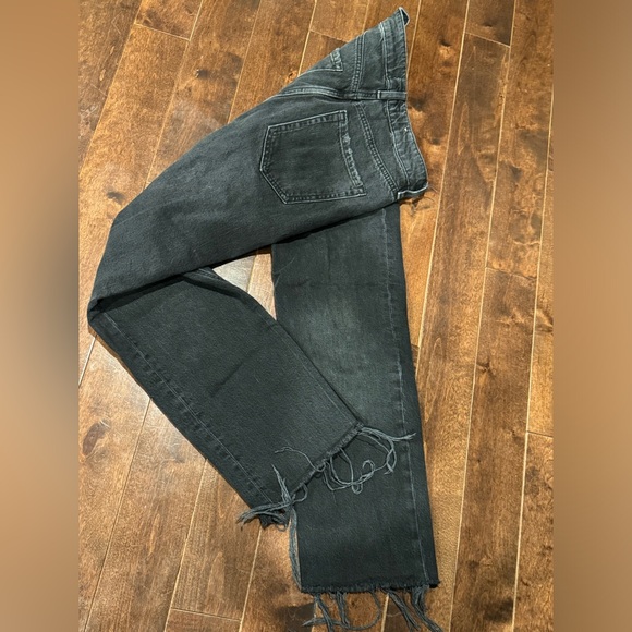 DYNAMITE CHIARA cropped jeans with raw hem - Picture 2 of 4